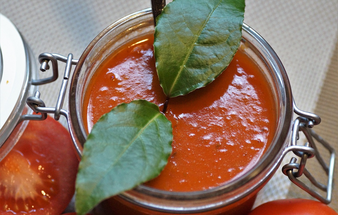 How to Make Authentic Italian Pesto Sauce